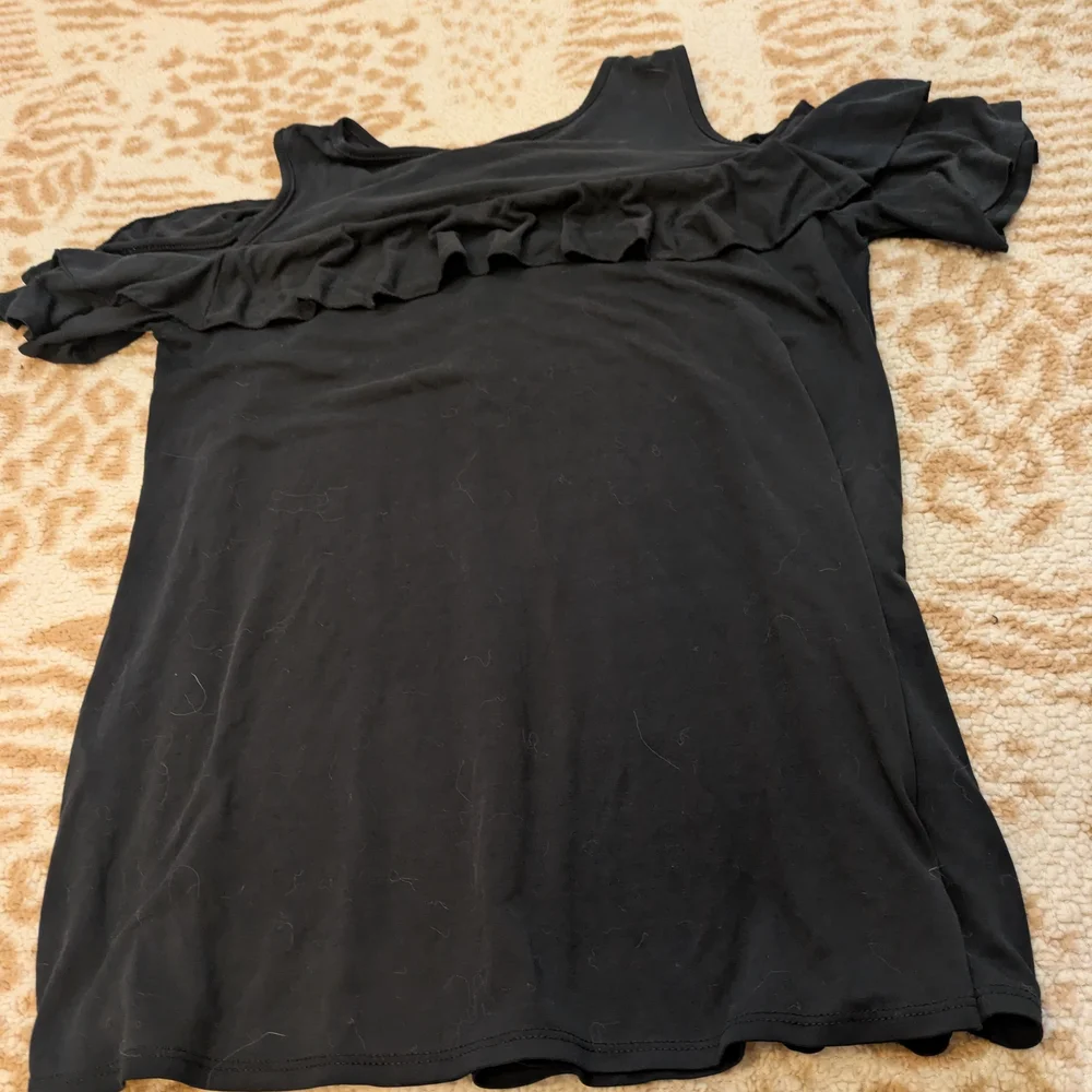 Black Cold Shoulder Ruffle Mini Dress - Picture 3 of 3